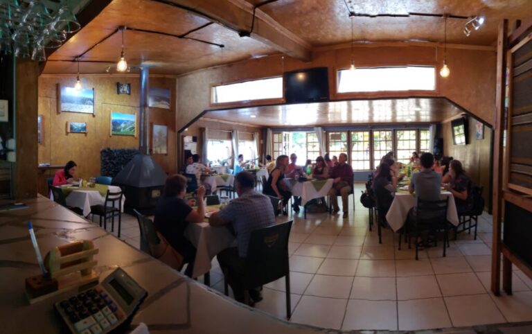 restaurant oba oba 1024x642 1 768x482